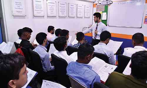 Advanced English Speaking Course at institue